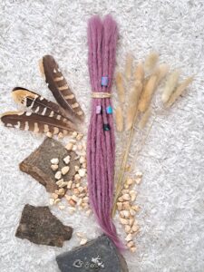 Dreadlocks Dread Extensions Farbe Flieder 35-40cm Länge ø 5-7mm